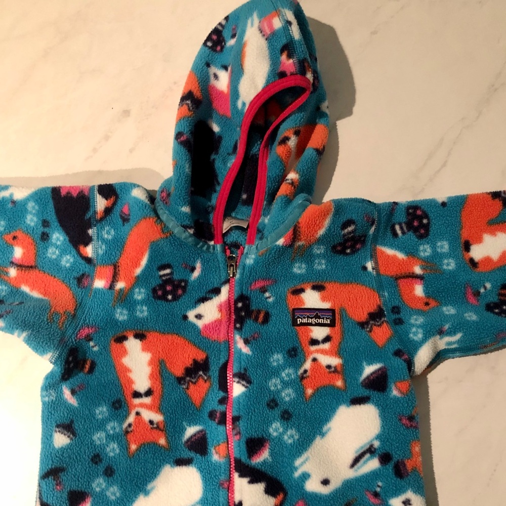 Patagonia Zip Up “What the fox say!” 4T